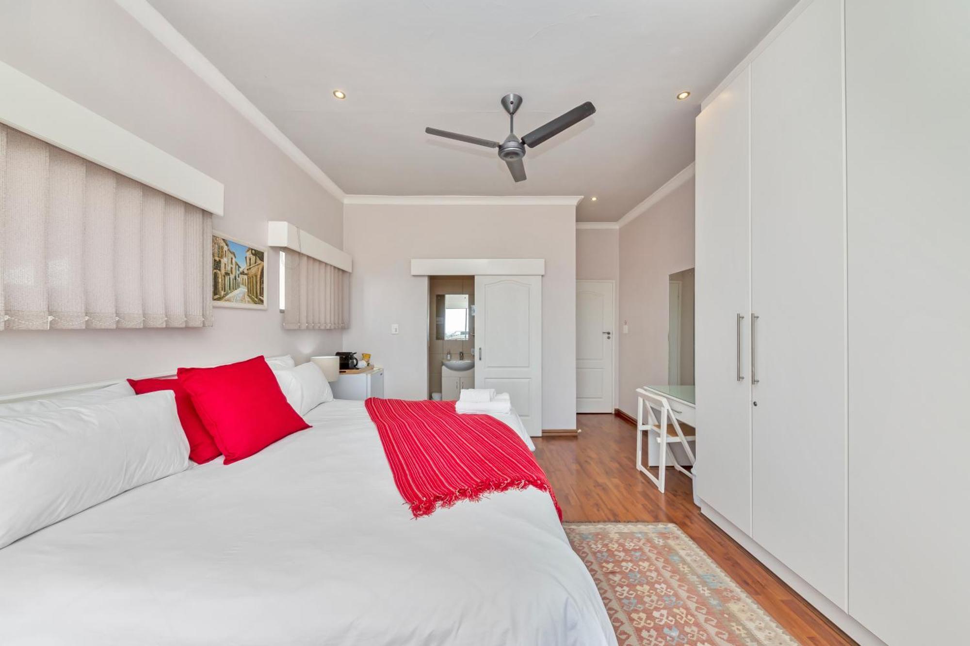 Anchor Bay Workation Guest house